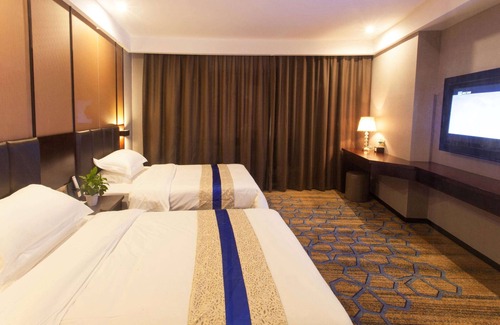 Diecai Hotel | Days Inn by Wyndham Business Place Guilin Yishun