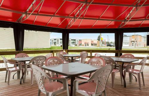 Mauricie Hotel | Days Inn by Wyndham Trois-Rivieres