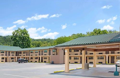 Cherokee Hotel | Days Inn by Wyndham Cherokee Near Casino