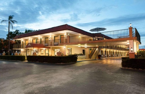 Clearwater Hotel | Days Inn by Wyndham Clearwater/Central