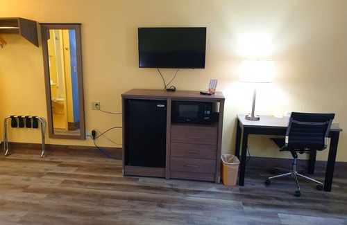 Cleveland Hotel | Days Inn by Wyndham Cleveland TN