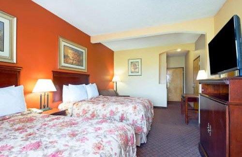 Gunter Afs Hotel | Days Inn by Wyndham Coliseum Montgomery AL