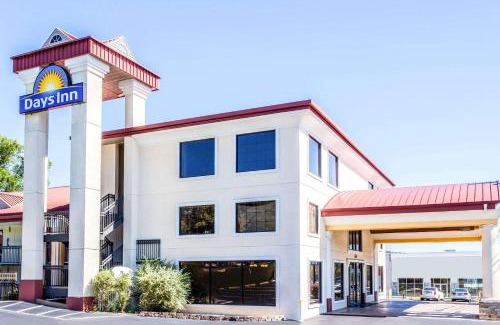 Dalton Hotel | Days Inn by Wyndham Dalton