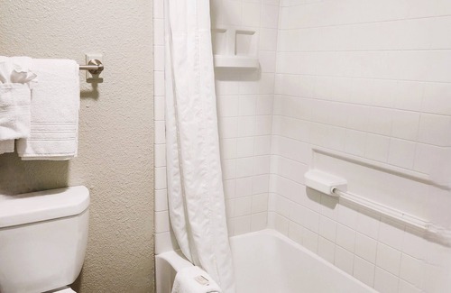 Capitol Hill Hotel | Days Inn by Wyndham Denver Downtown