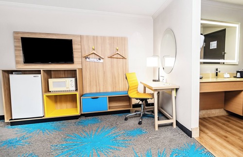 Fort Smith Hotel | Days Inn by Wyndham Fort Smith