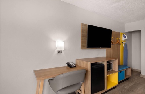 Harrisonburg Hotel | Days Inn by Wyndham Harrisonburg