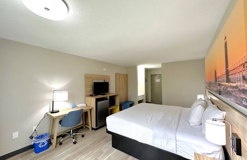 Holland Hotel | Days Inn by Wyndham Holland