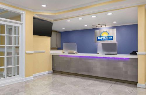 Kingsland Hotel | Days Inn by Wyndham Kingsland GA