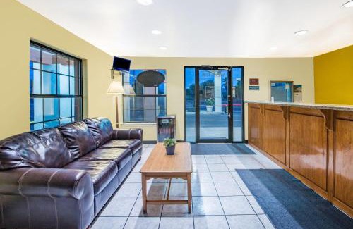 McAllen Hotel | Days Inn by Wyndham McAllen