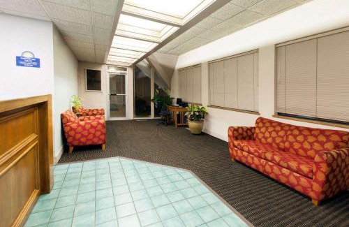 Norman Hotel | Days Inn by Wyndham Norman