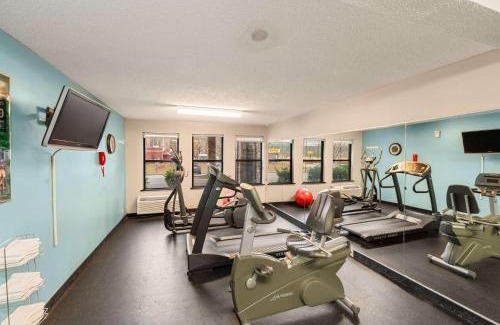 Morrisville Hotel | Days Inn by Wyndham Raleigh-Airport-Research Triangle Park