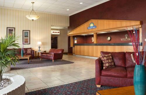 Rock Falls Hotel | Days Inn by Wyndham Rock Falls