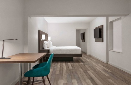 Saint John Hotel | Days Inn by Wyndham Saint John New Brunswick