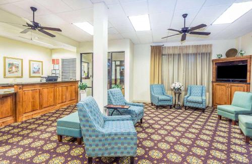 Valdosta Hotel | Days Inn by Wyndham Valdosta/Near Valdosta Mall