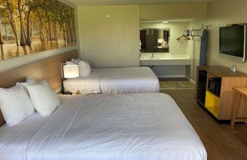 Valdosta Hotel | Days Inn by Wyndham Valdosta/Near Valdosta Mall