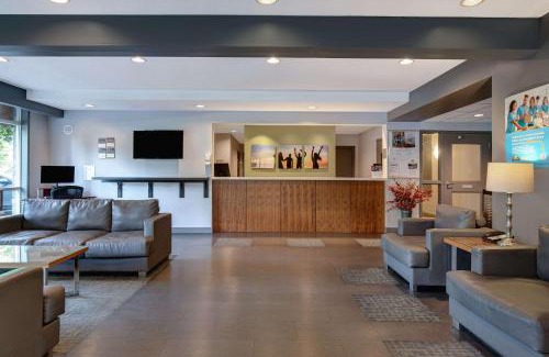 Sidney Hotel | Days Inn by Wyndham Victoria Airport Sidney
