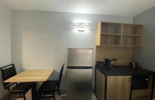 Texas City Hotel | Days Inn & Suites by Wyndham Texas City