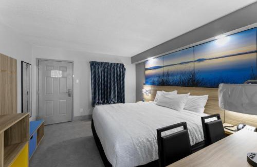 Texas City Hotel | Days Inn & Suites by Wyndham Texas City