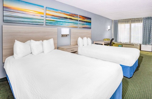 Williamsburg Hotel | Days Inn & Suites by Wyndham Williamsburg Colonial