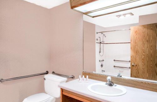 Kanab Hotel | Days Inn & Suites by Wyndham Kanab