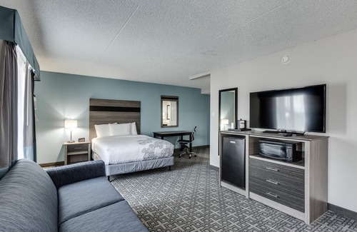 Spokane Hotel | Days Inn & Suites by Wyndham Spokane