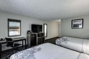 Spokane Hotel | Days Inn & Suites by Wyndham Spokane