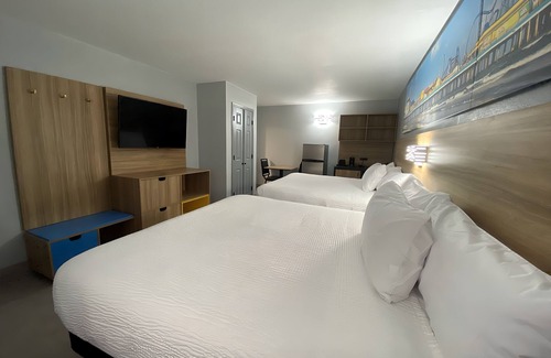 Texas City Hotel | Days Inn & Suites by Wyndham Texas City