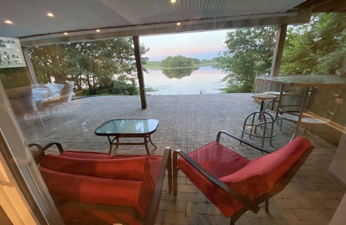 Galien House | Dayton Lake Cottages in Southwest Michigan 90 min from Chgo Close to New Buffalo