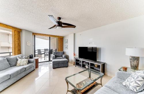 Daytona Beach Shores Apartment | Daytona Beach Shores Condo with Oceanfront Pool!