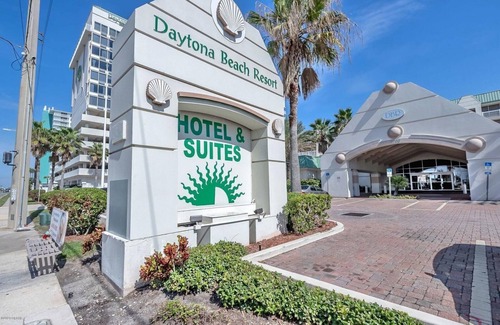 Ortona Park Condo | Daytona Beach Ocean View 9th Floor