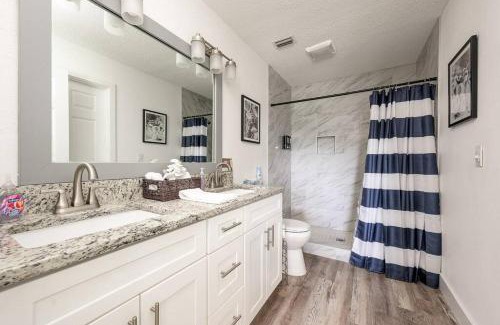 Daytona Beach House | Daytona Buy! Mins from Beaches, Speedway, Airport
