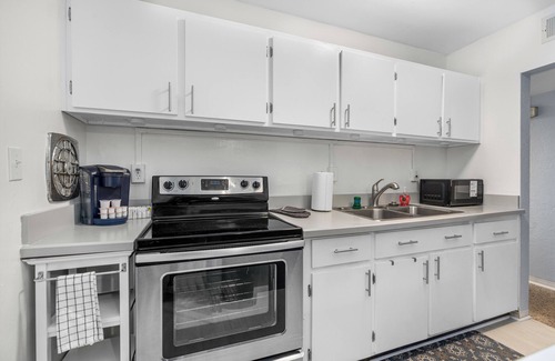 South Daytona House | Daytona's Dual Delight: Beach & Speedway Access