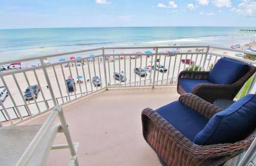 Daytona Beach Shores House | Daytona White Surf 405