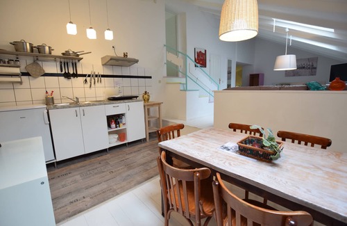 Friedrichshain-Kreuzberg Apartment | rainbow loft 9 in the heart of Kreuzberg