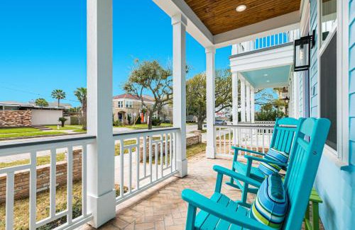 Galveston House | De Galvez to Paradise