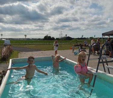 Klundert Other | De Keet op een boerencamping