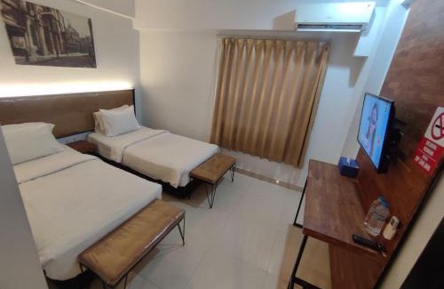 Tuban Sub-District Hotel | De La Charis Hotel by Waringin Hospitality