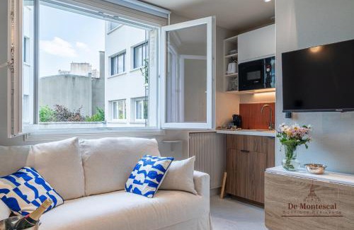 Notre-Dame-des-Champs Apartment | De Montescal- Montparnasse Central with AC 11 to 14m2 STUDIO in a prime location
