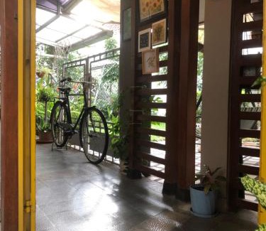 Bandung House | De Riau Guesthouse