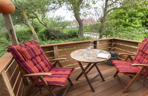 Loog House | De Seekobb -Beachgoers