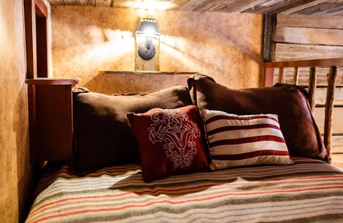 Decatur Bed & Breakfast | Decatur CourtHouse Suites
