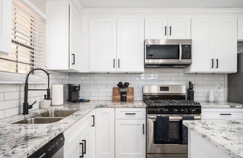 Decatur House | Decatur Dwelling Delightn