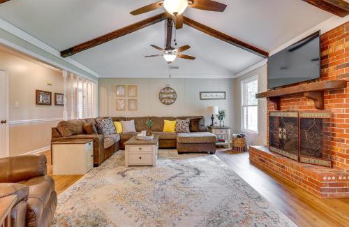 Decatur House | Decatur Vacation Rental with Patio!
