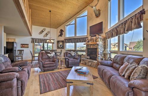 Innsbruck Val Moritz House | Deck, Bar and Mtn Views Grand Granby Retreat!