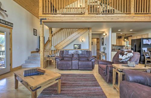 Innsbruck Val Moritz House | Deck, Bar and Mtn Views Grand Granby Retreat!