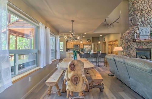 Sierra Pines Cottage | Deck, Grill & Fire Pit: Spacious Show Low Hideaway