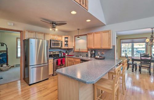 Albrightsville House | Deck, Pool, Trails Access Pocono Family Home!