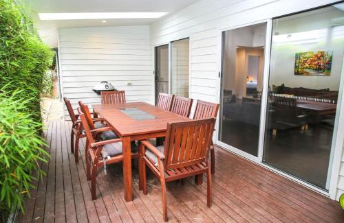 Bright House | Decked Out At Bright