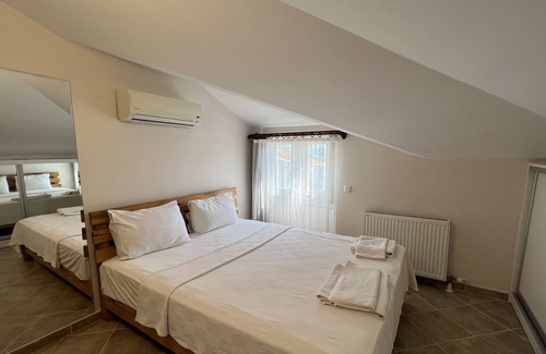 Gocek House | Dedeminn Garden House ! Stay in the heart of Göcek
