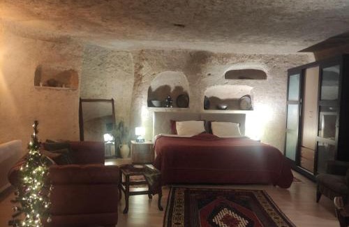 Mustafapasa Villa | Deep Cave House